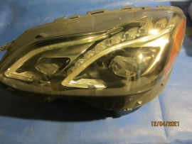 Mercedes Benz E CLASS E350   Headlight FOR PARTS OR  2129063303
